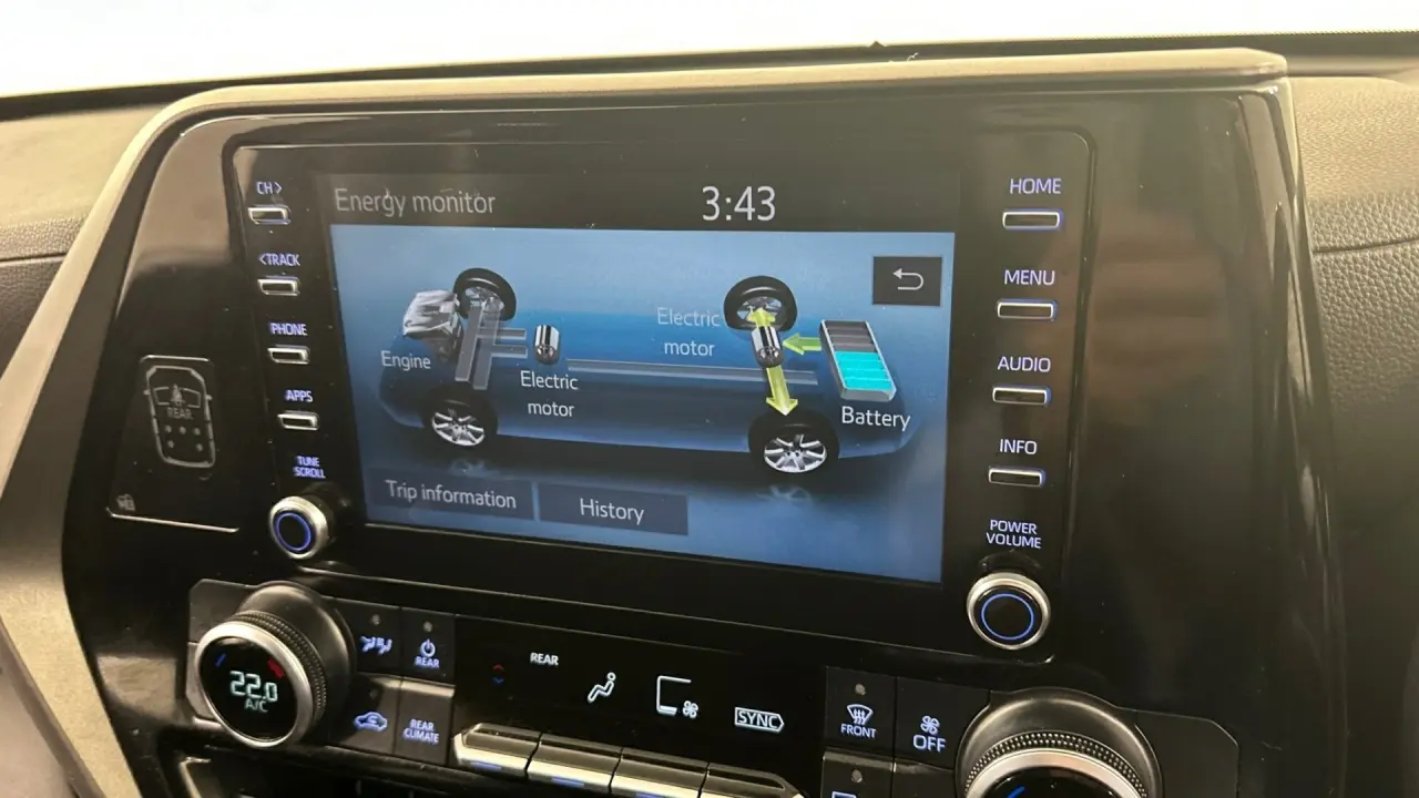 2021 Toyota Kluger Gallery Image 13