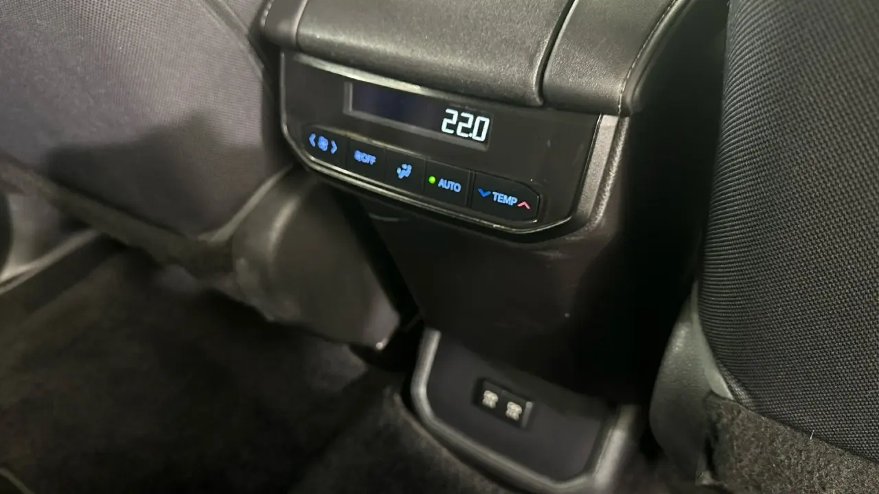 2021 Toyota Kluger Gallery Image 20