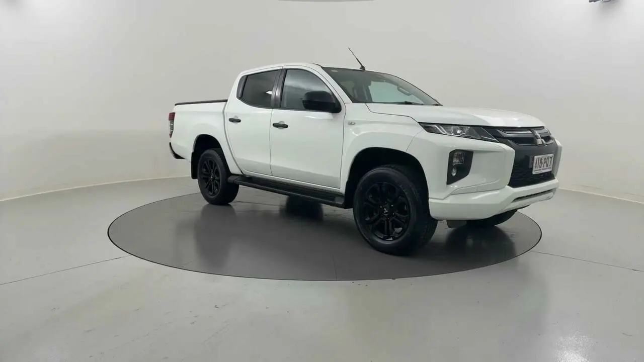 2022 Mitsubishi Triton Gallery Image 21