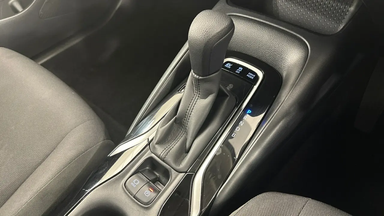 2020 Toyota Corolla Gallery Image 14