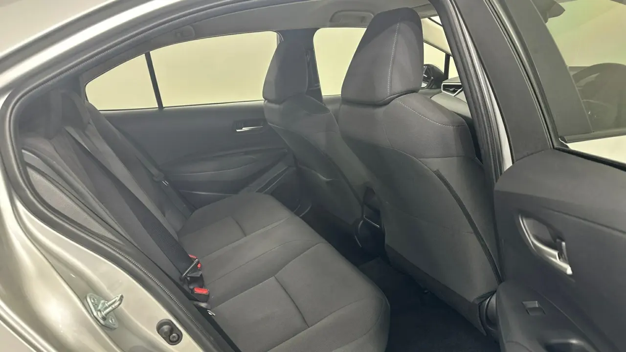 2020 Toyota Corolla Gallery Image 16