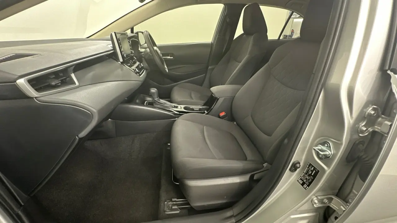 2020 Toyota Corolla Gallery Image 17