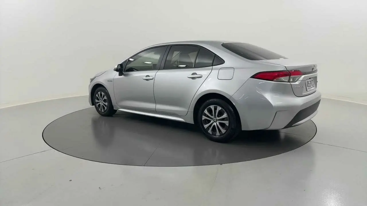 2020 Toyota Corolla Gallery Image 3