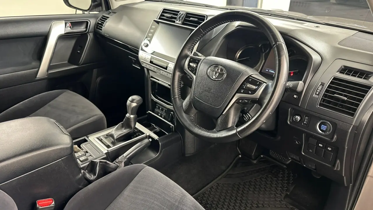 2021 Toyota Landcruiser Prado Gallery Image 12