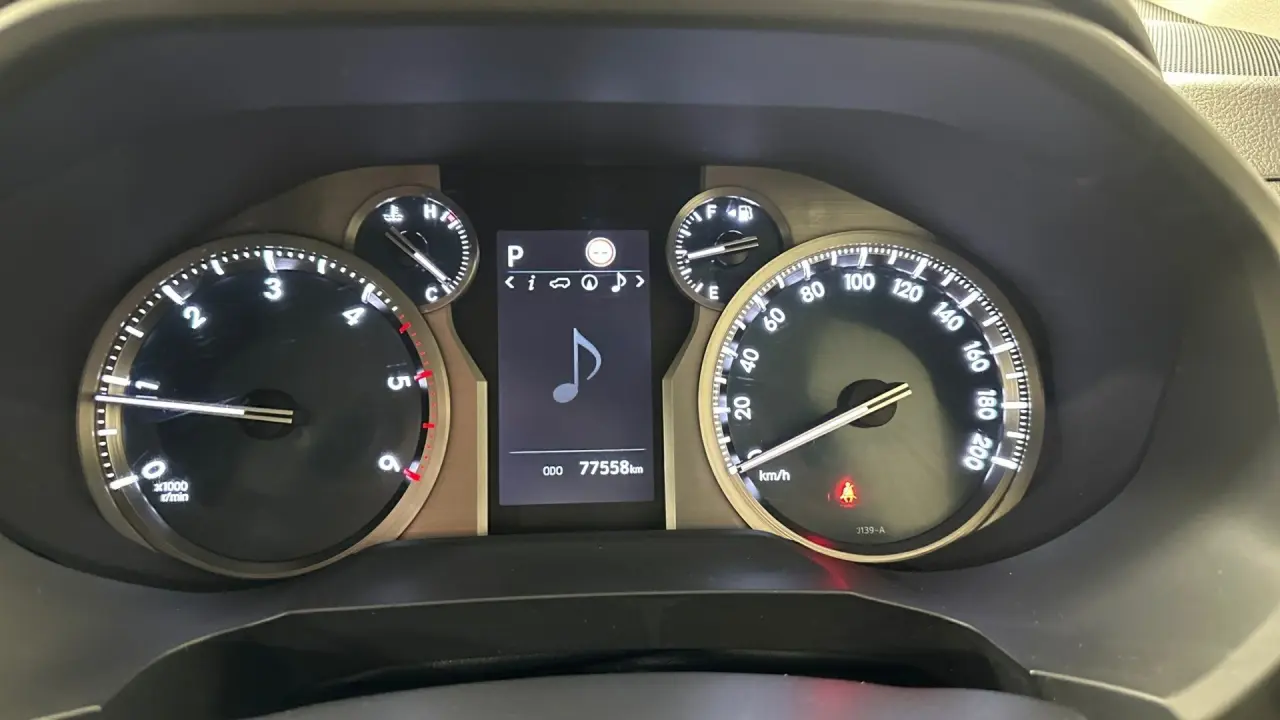 2021 Toyota Landcruiser Prado Gallery Image 9