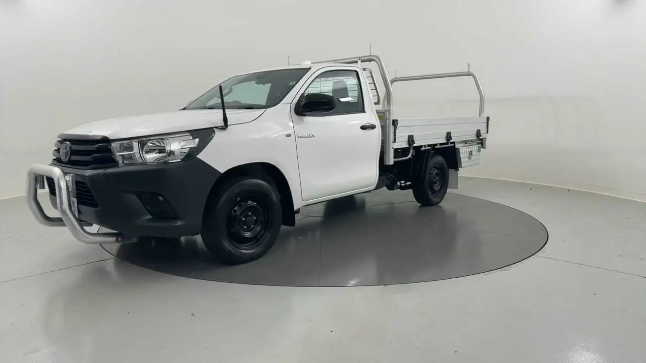 2023 Toyota Hilux Gallery Image 1