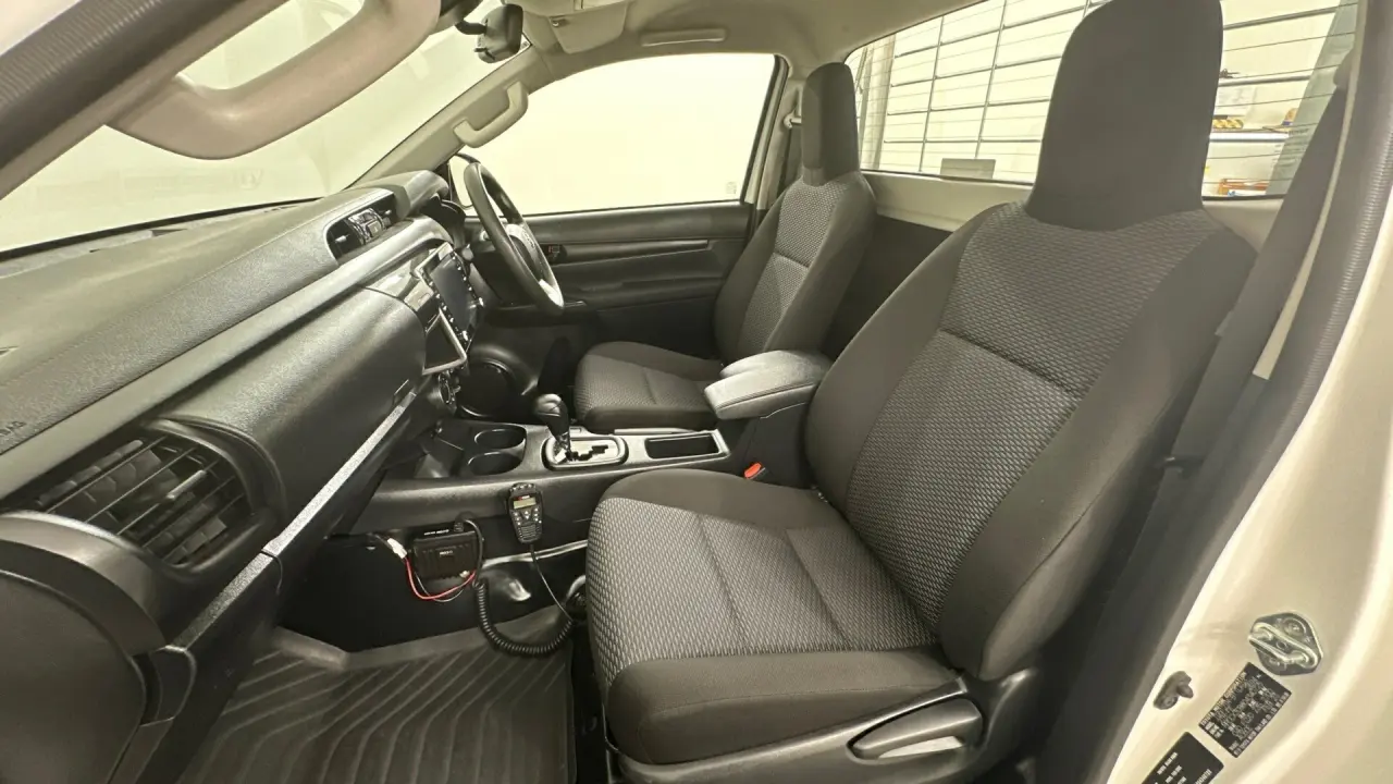 2023 Toyota Hilux Gallery Image 18