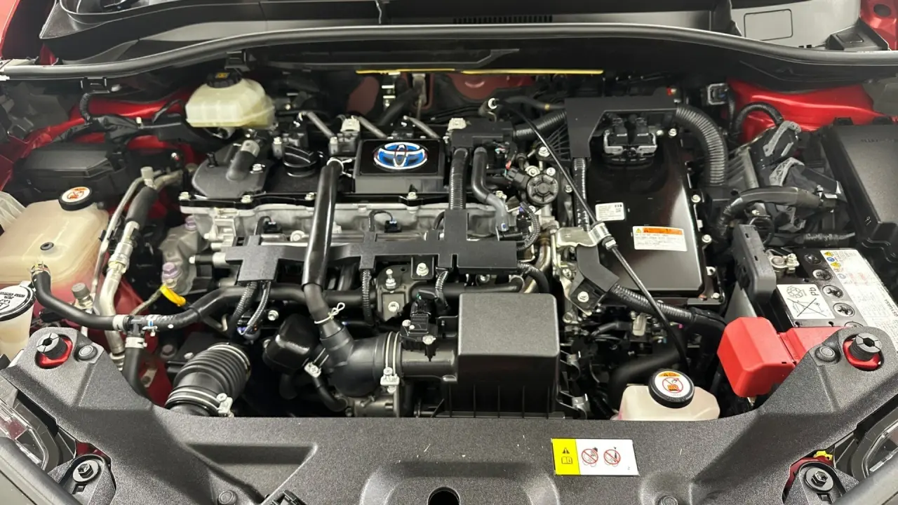 2020 Toyota C-HR Gallery Image 21