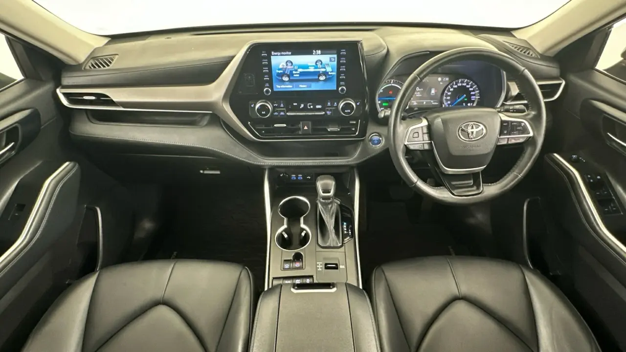 2022 Toyota Kluger Gallery Image 13