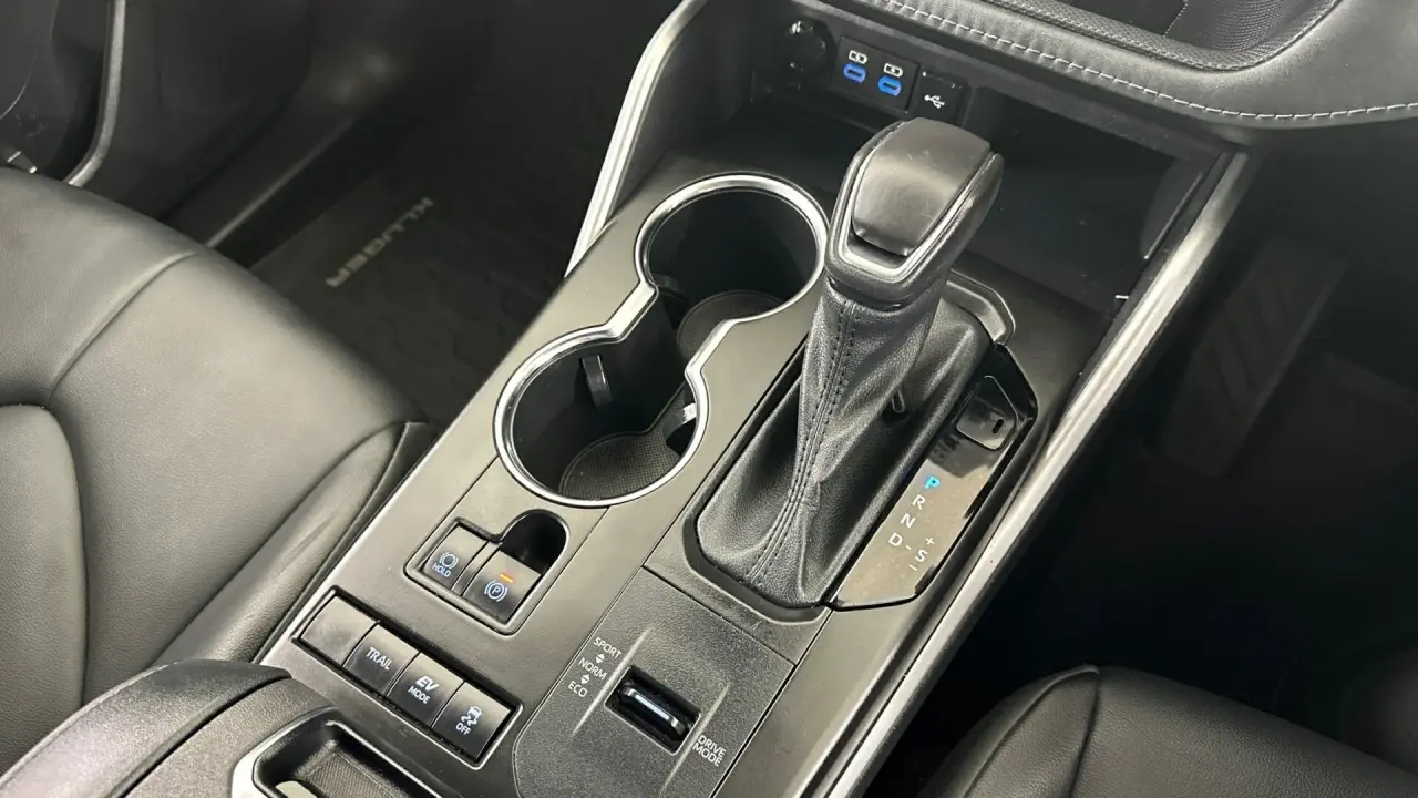 2022 Toyota Kluger Gallery Image 14
