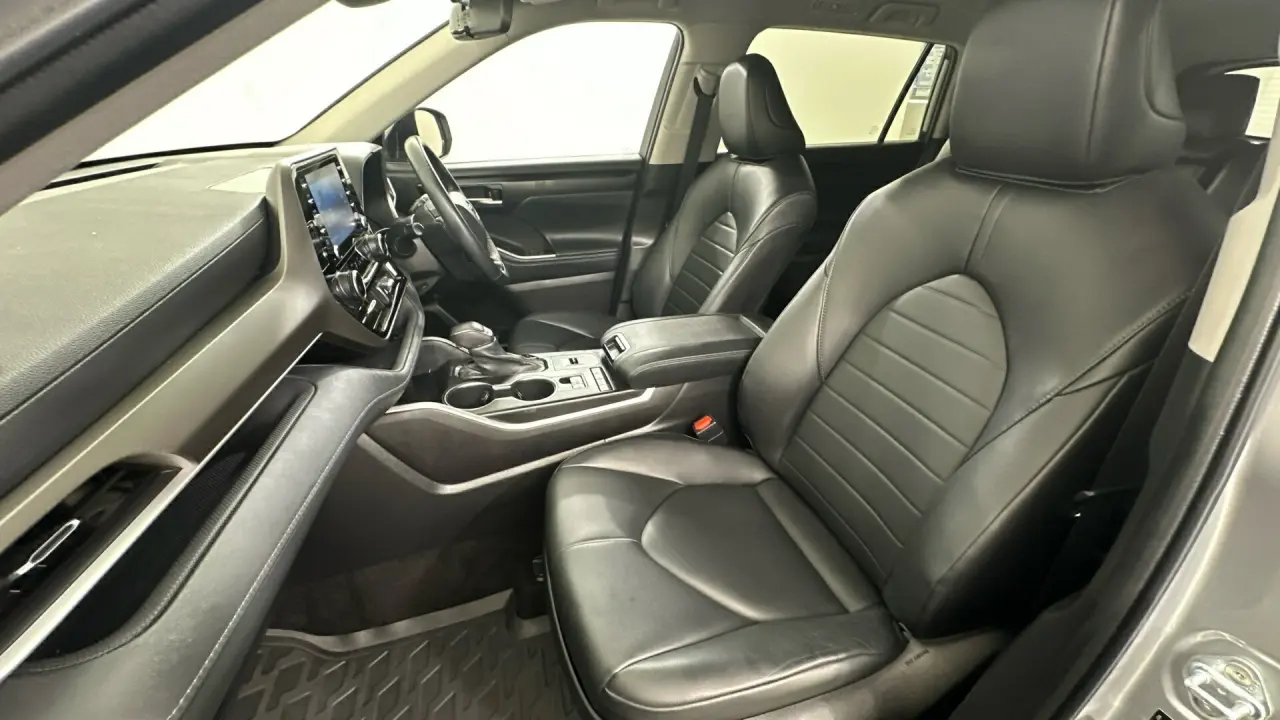 2022 Toyota Kluger Gallery Image 15