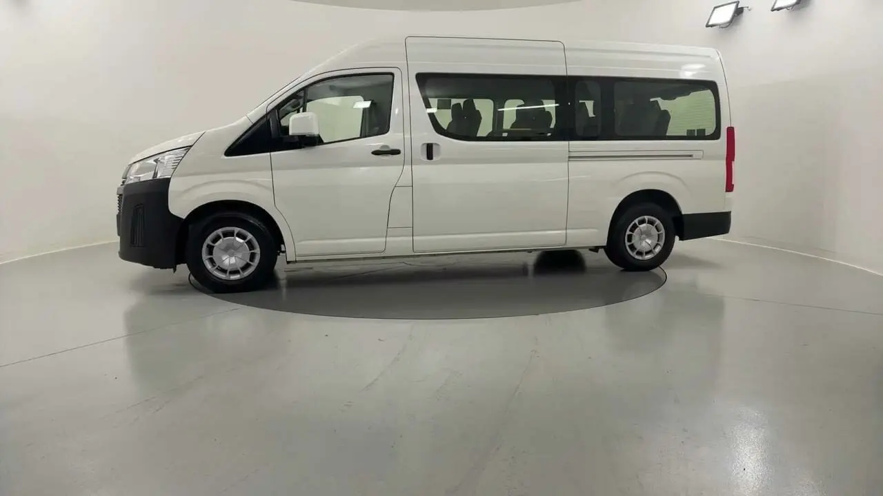 2021 Toyota HiAce Gallery Image 2