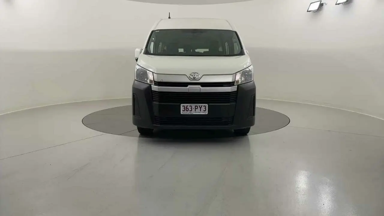 2021 Toyota HiAce Gallery Image 8