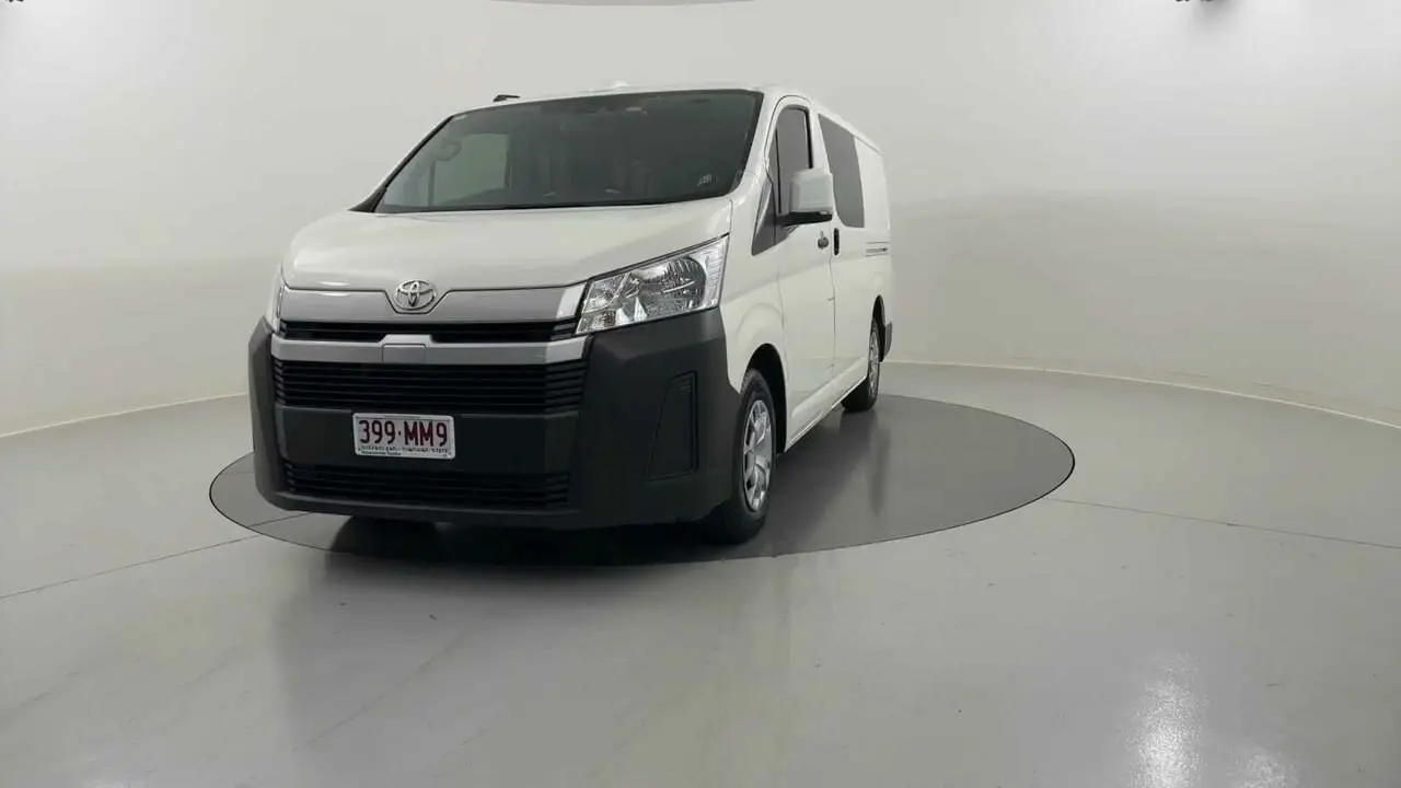 2025 Toyota HiAce Image