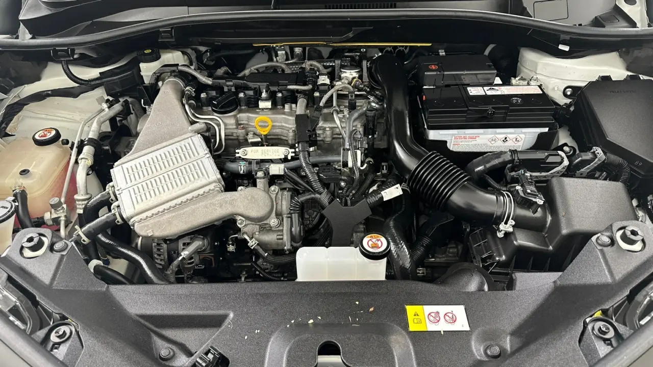 2021 Toyota C-HR Gallery Image 21