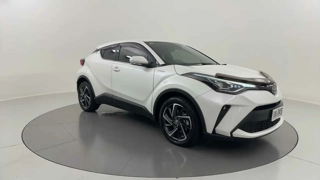 2021 Toyota C-HR Gallery Image 7