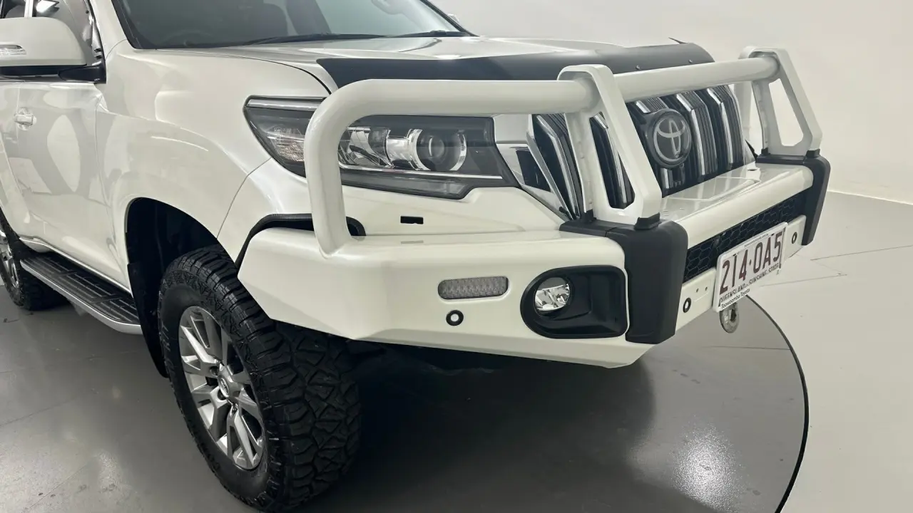 2019 Toyota Landcruiser Prado Gallery Image 21