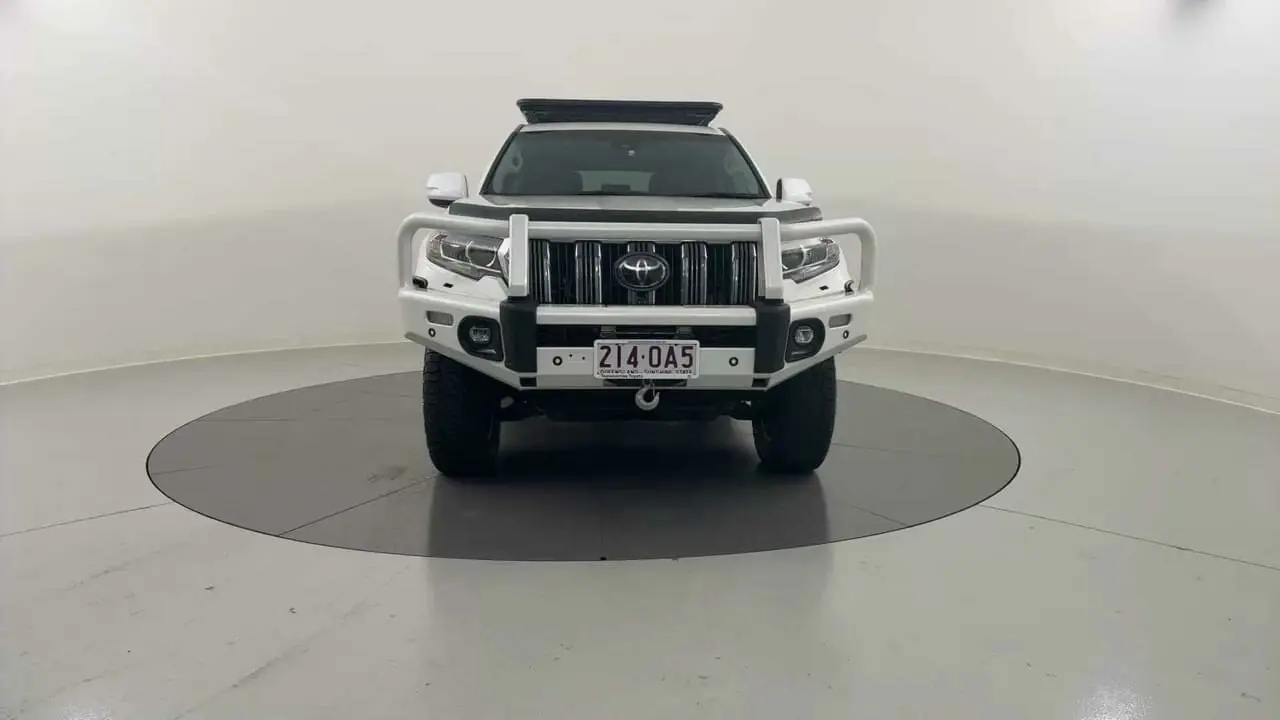 2019 Toyota Landcruiser Prado Gallery Image 8