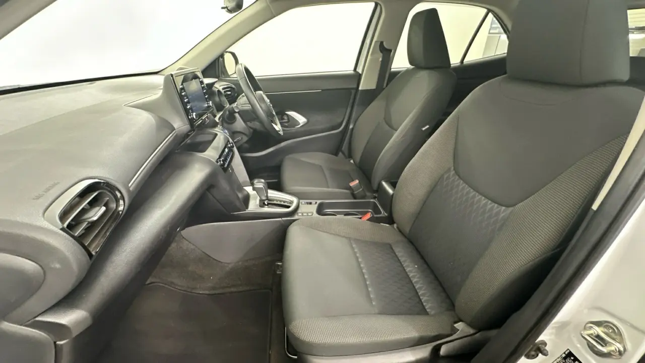 2023 Toyota Yaris Cross Gallery Image 11