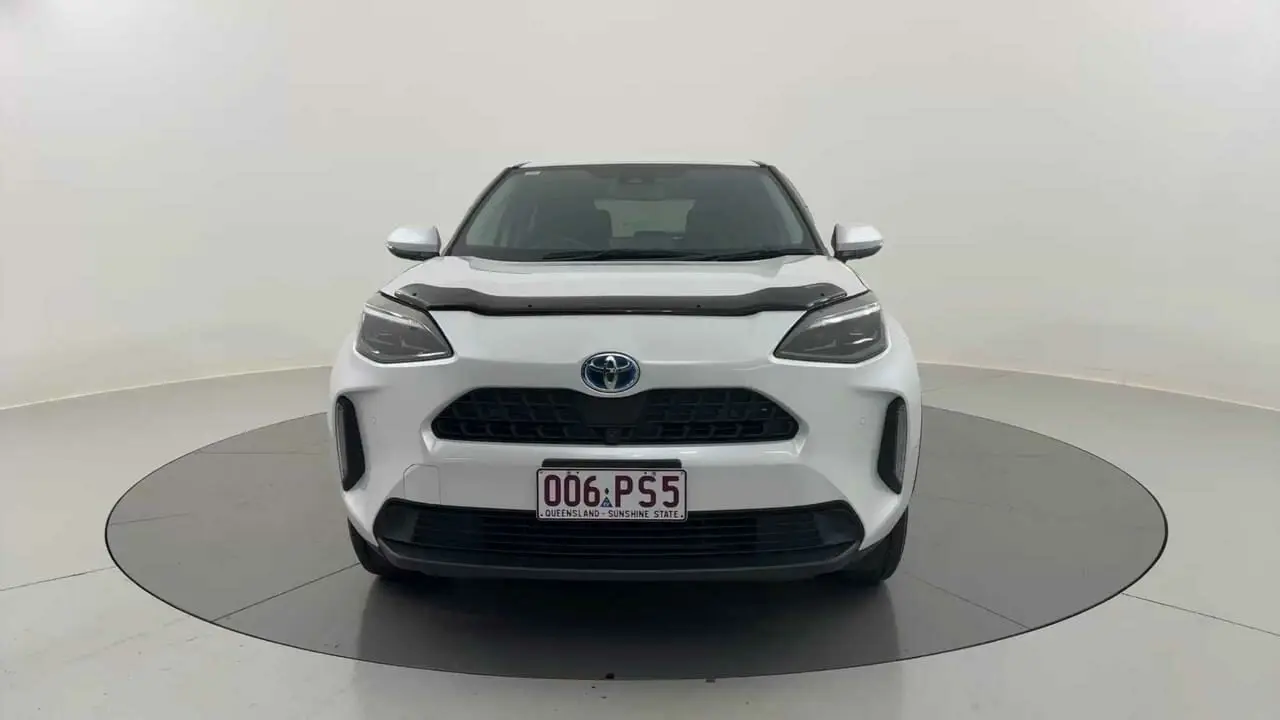 2023 Toyota Yaris Cross Gallery Image 14