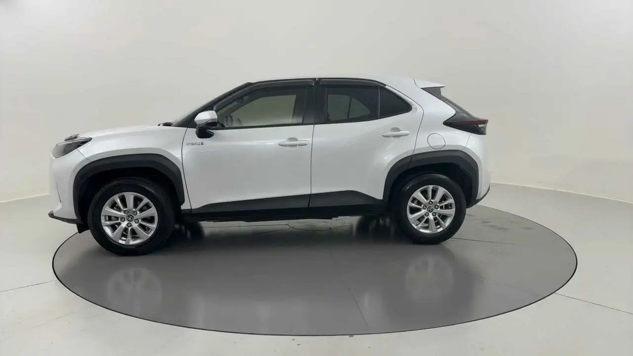 2023 Toyota Yaris Cross Gallery Image 18