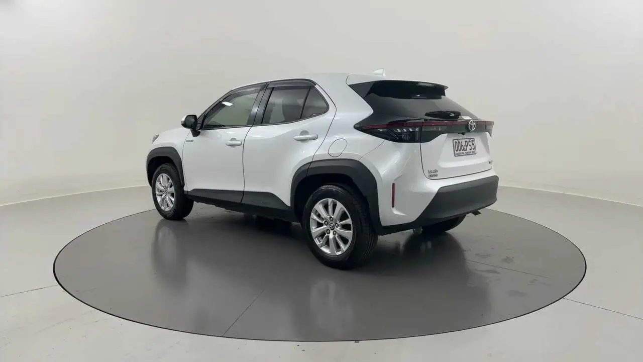 2023 Toyota Yaris Cross Gallery Image 19
