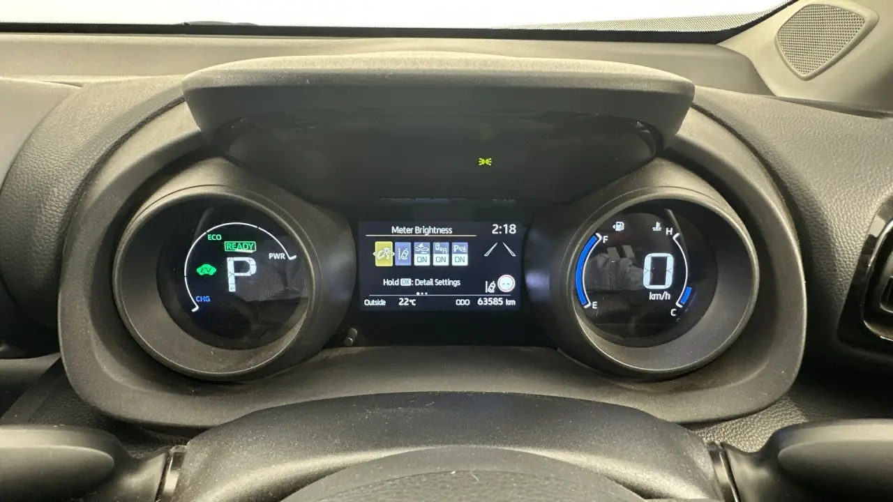 2023 Toyota Yaris Cross Gallery Image 4