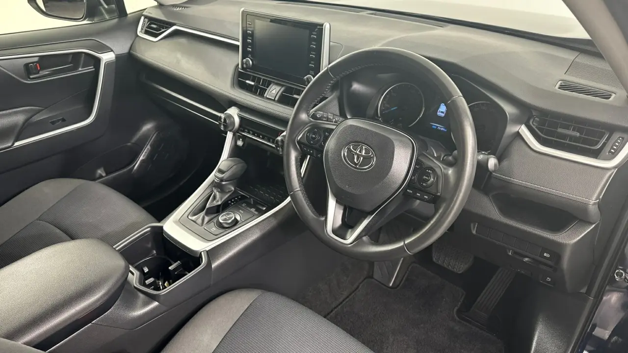 2022 Toyota RAV4 Gallery Image 11