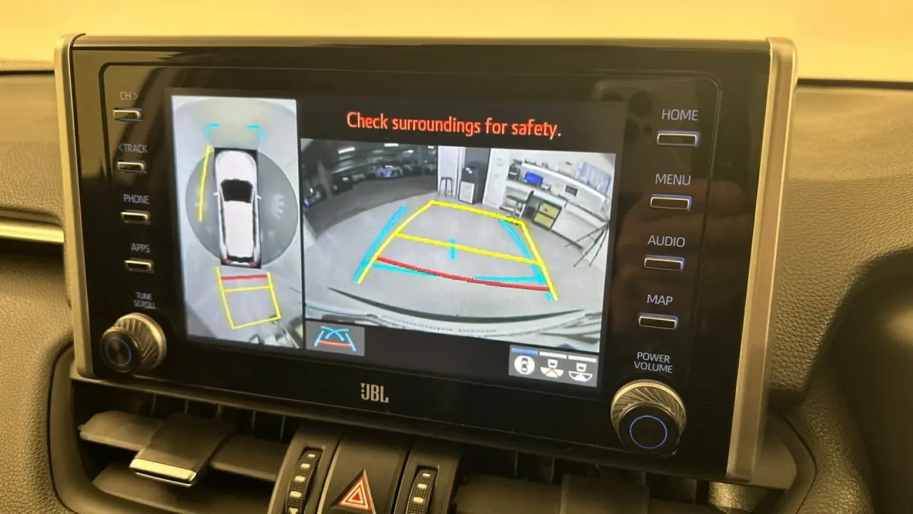 2019 Toyota RAV4 Gallery Image 12
