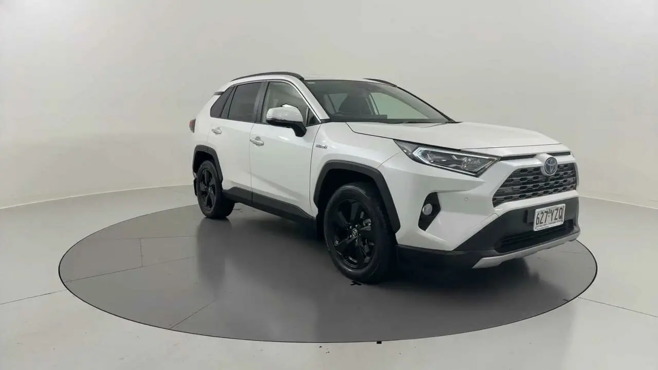 2019 Toyota RAV4 Gallery Image 7