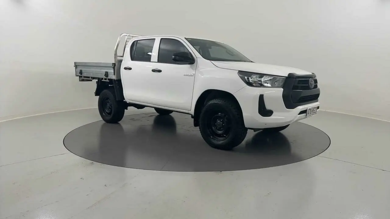 2023 Toyota Hilux Gallery Image 7