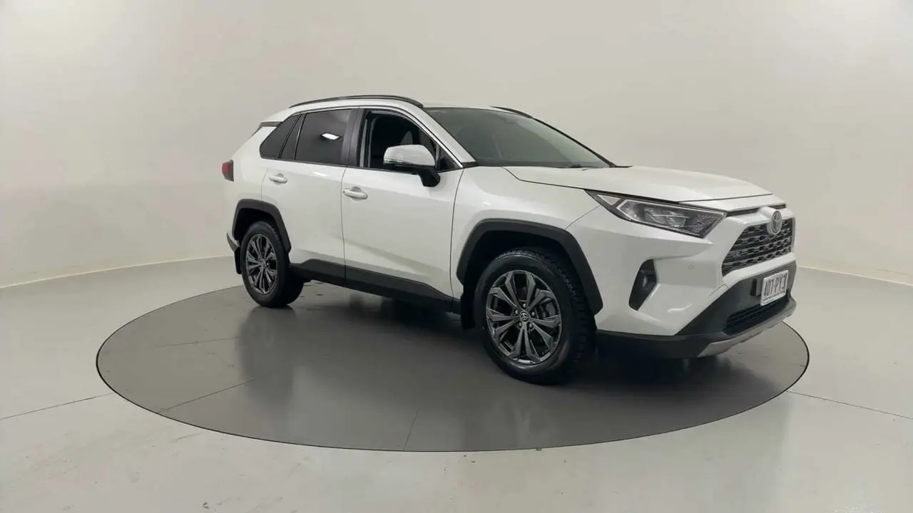 2022 Toyota RAV4 Gallery Image 8