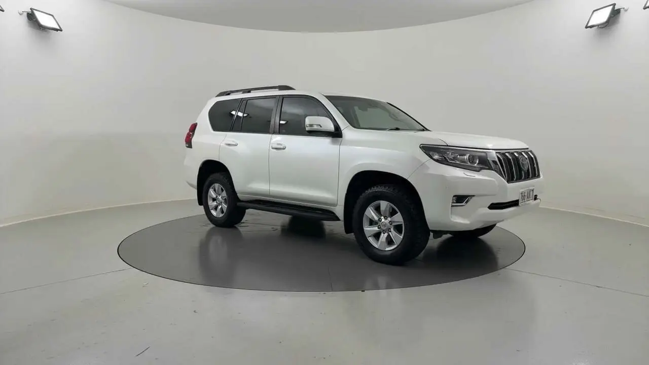 2020 Toyota Landcruiser Prado Gallery Image 8