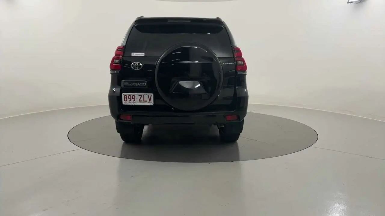 2019 Toyota Landcruiser Prado Gallery Image 4