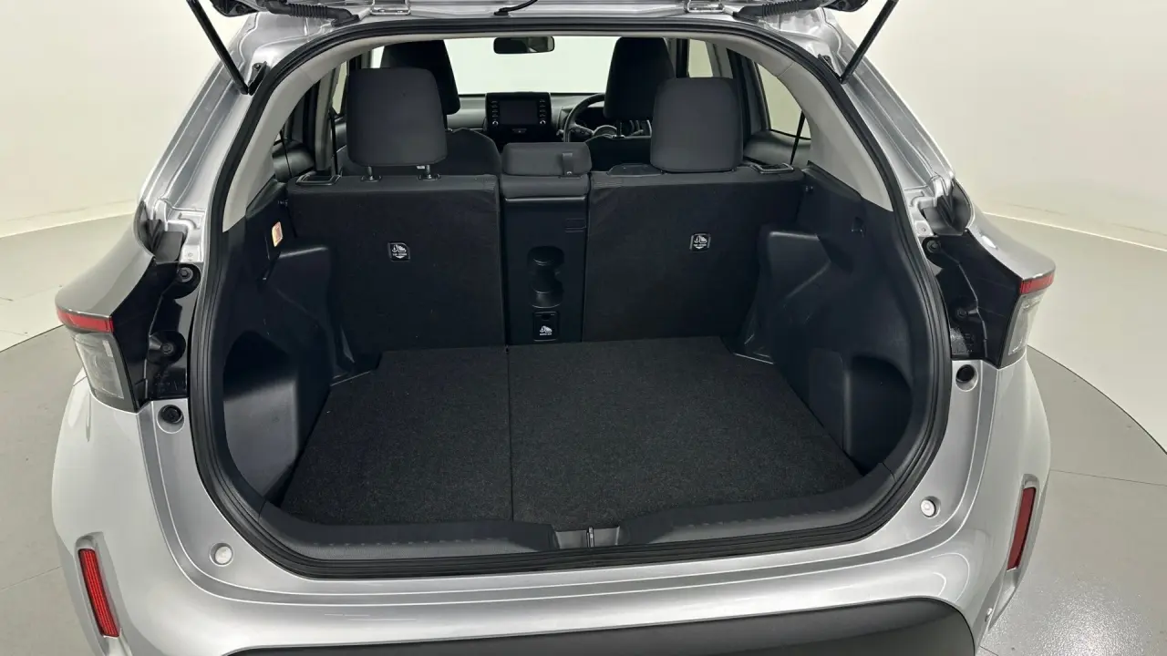 2022 Toyota Yaris Cross Gallery Image 18
