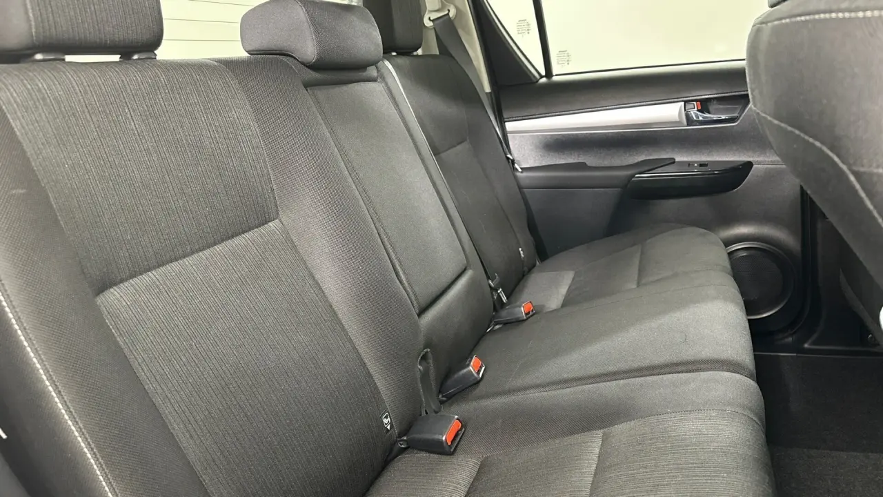 2023 Toyota Hilux Gallery Image 16
