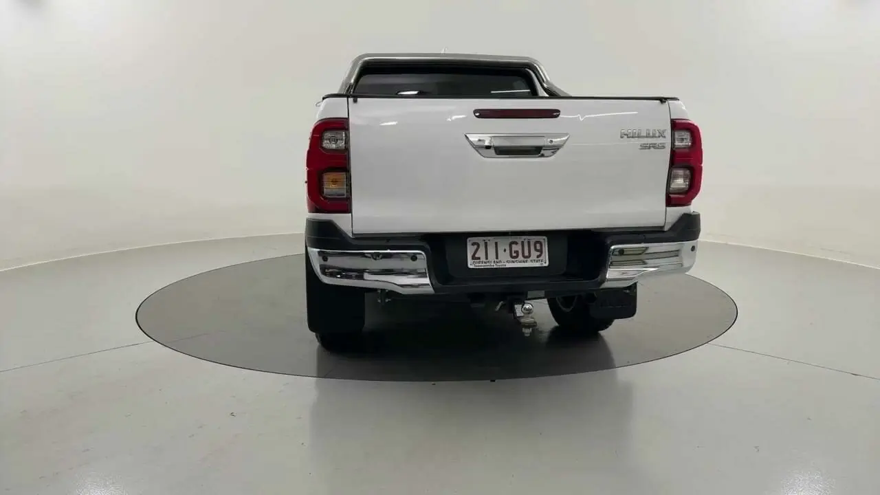 2023 Toyota Hilux Gallery Image 4