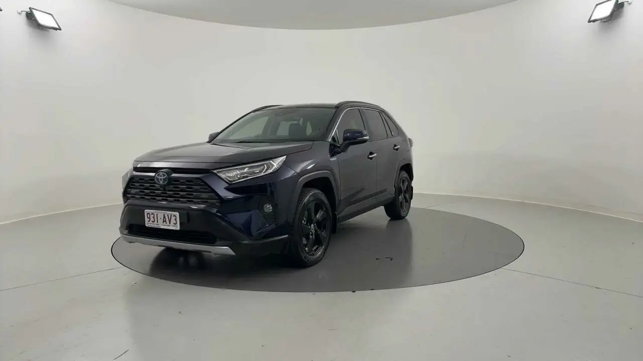 2020 Toyota RAV4 Image