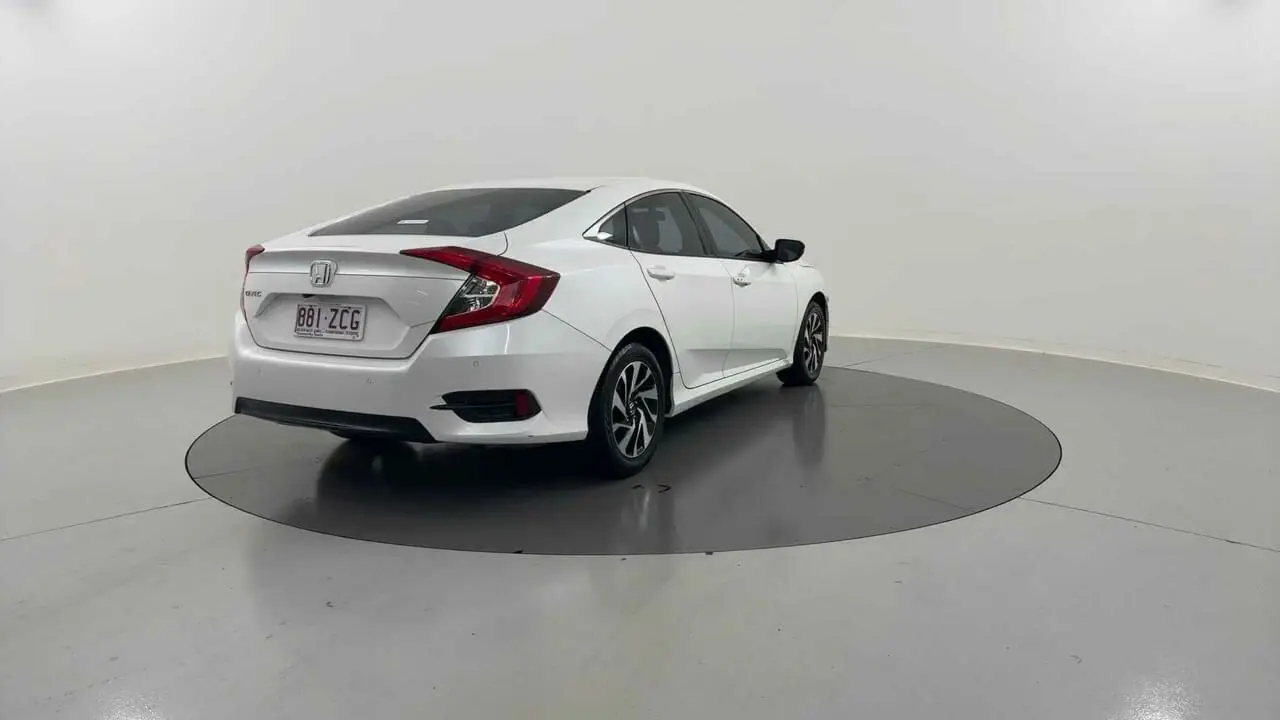 2016 Honda Civic Gallery Image 5