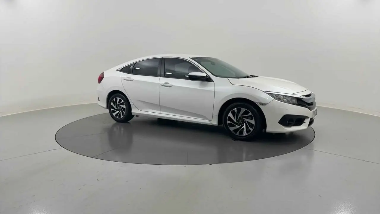 2016 Honda Civic Gallery Image 7