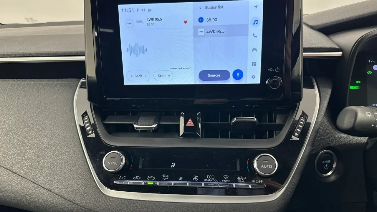 2022 Toyota Corolla Gallery Image 10