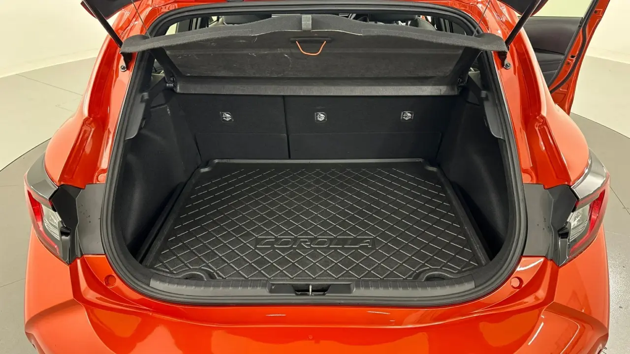2022 Toyota Corolla Gallery Image 17