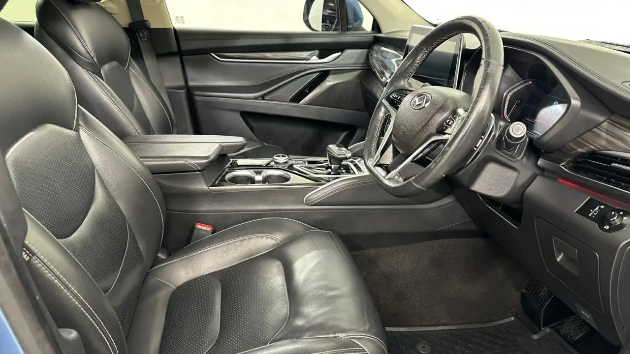 2021 LDV D90 Gallery Image 11