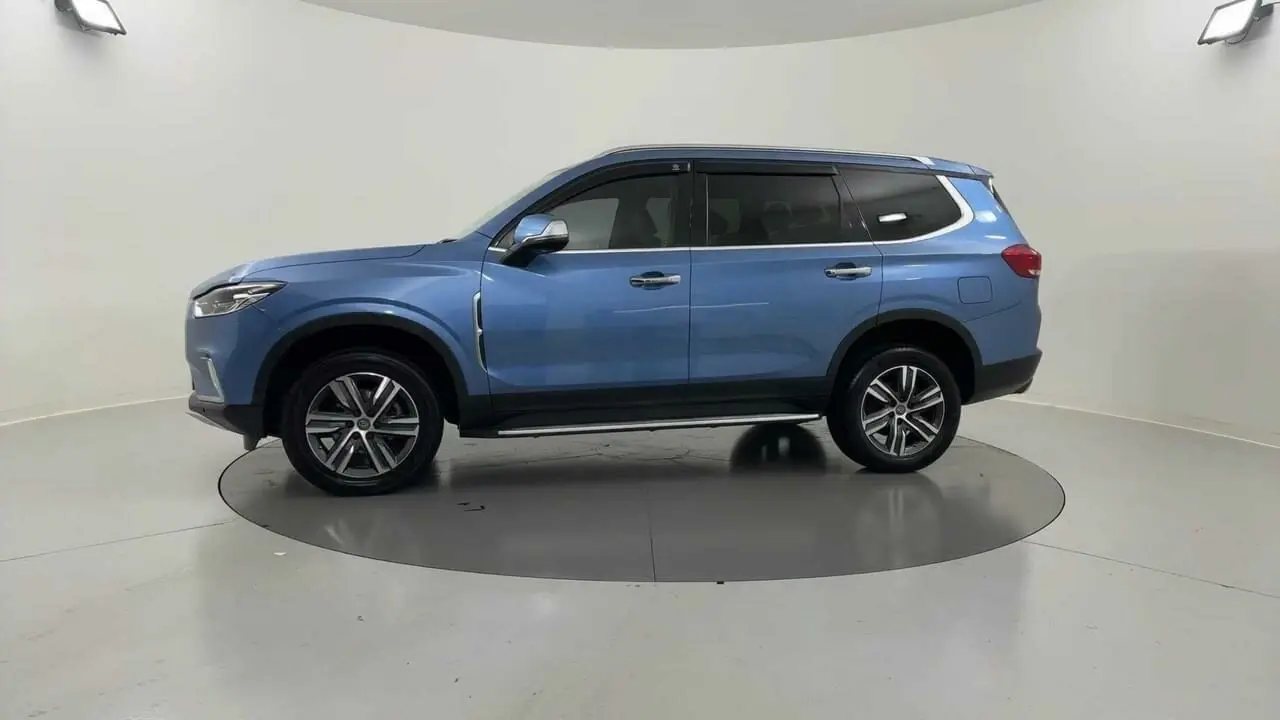 2021 LDV D90 Gallery Image 2