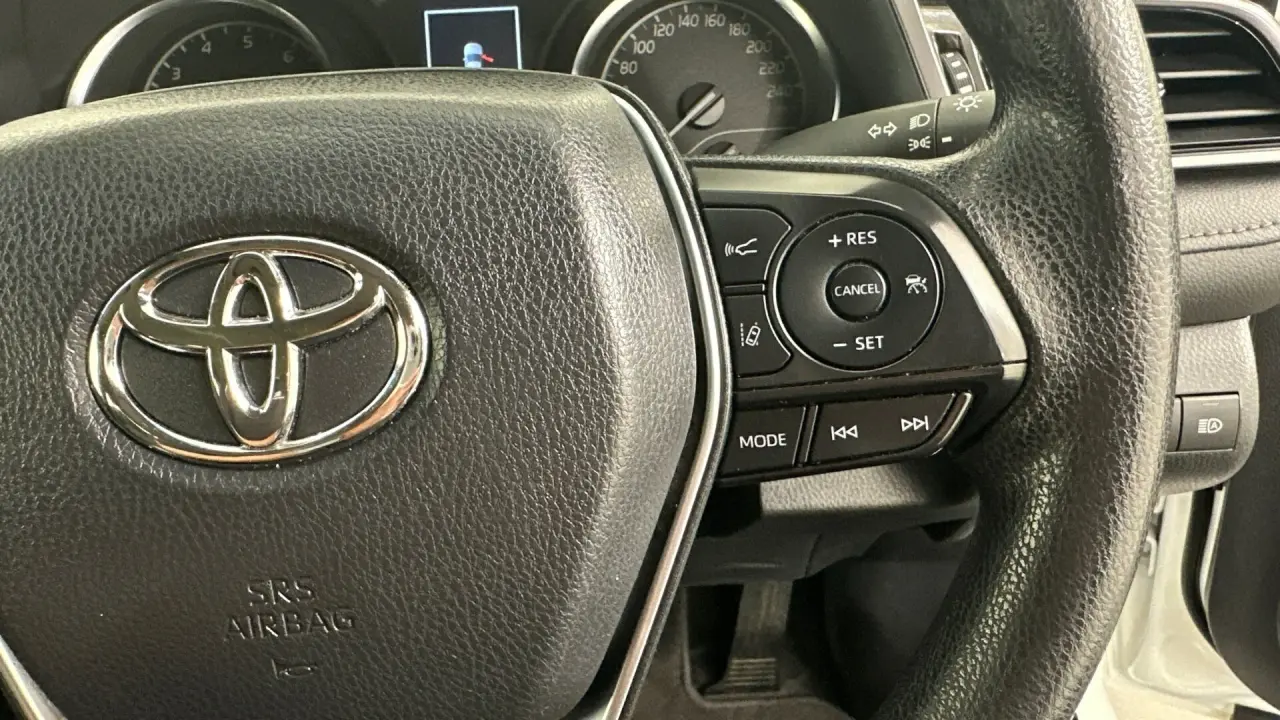 2022 Toyota Camry Gallery Image 12