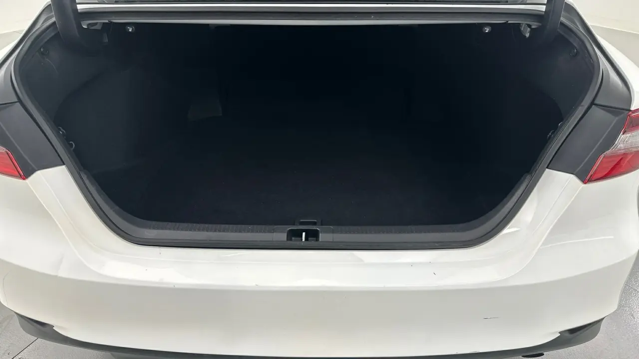 2022 Toyota Camry Gallery Image 19