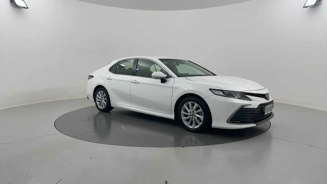 2022 Toyota Camry Gallery Image 8
