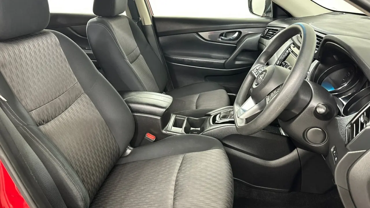 2021 Nissan X-Trail Gallery Image 9