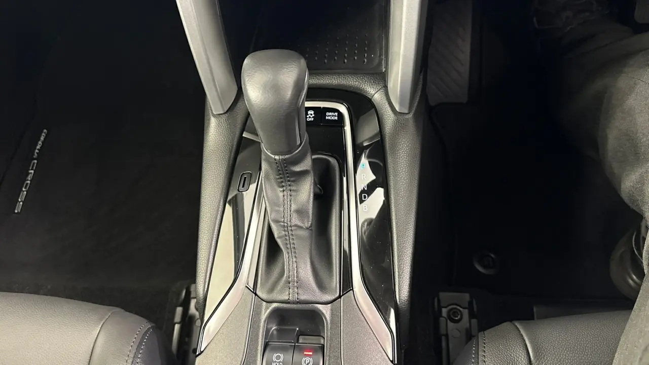 2022 Toyota Corolla Cross Gallery Image 11