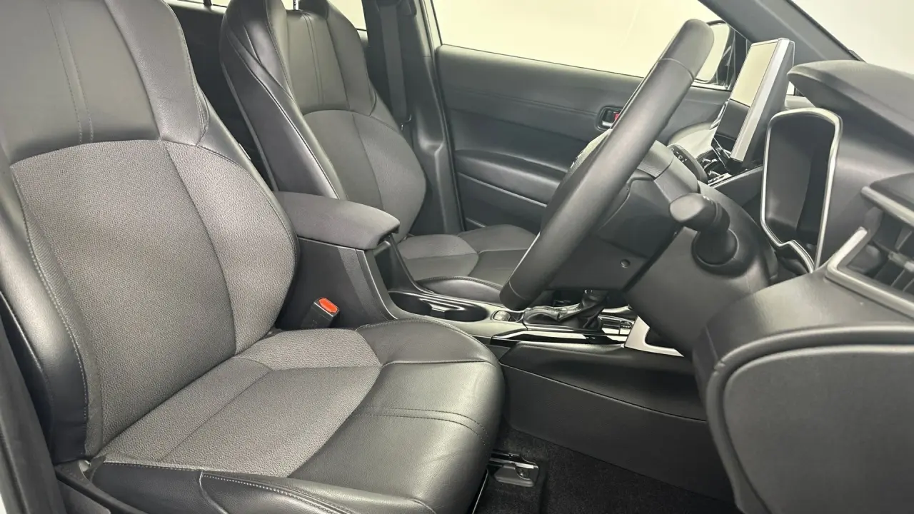 2022 Toyota Corolla Cross Gallery Image 15